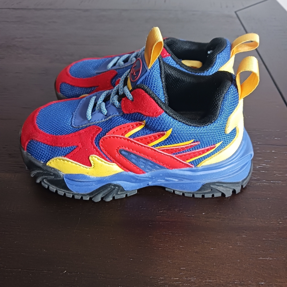 Javi Toddler Slip-On Tennis Shoes Size 9C